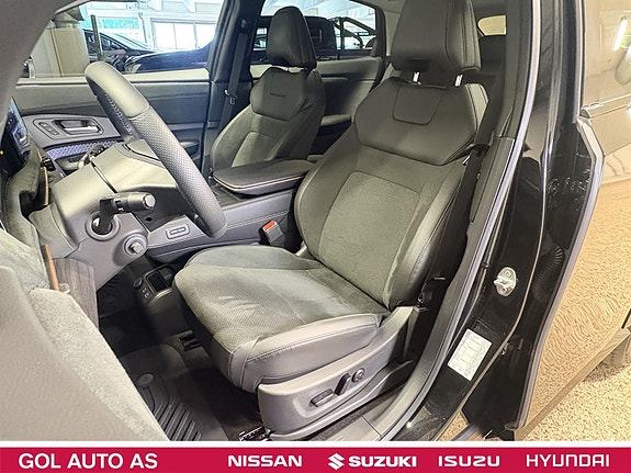 Nissan Ariya 13 of 30