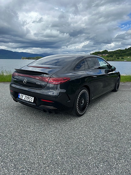 Mercedes-Benz EQE43 5 of 30
