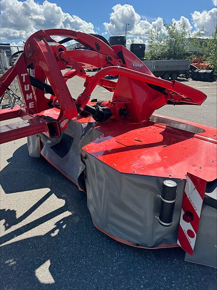 Demokjørt Kuhn Frontslåmaskin 2023, kr 225 000,-