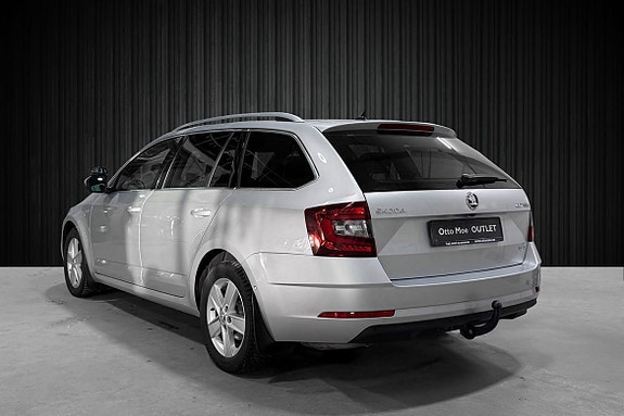 Skoda Octavia 6 of 30