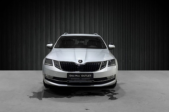 Skoda Octavia 4 of 30