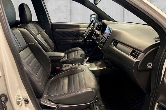 Mitsubishi Outlander 11 of 23