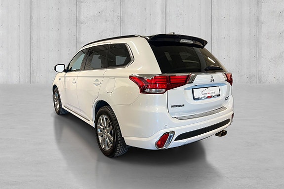 Mitsubishi Outlander 6 of 23