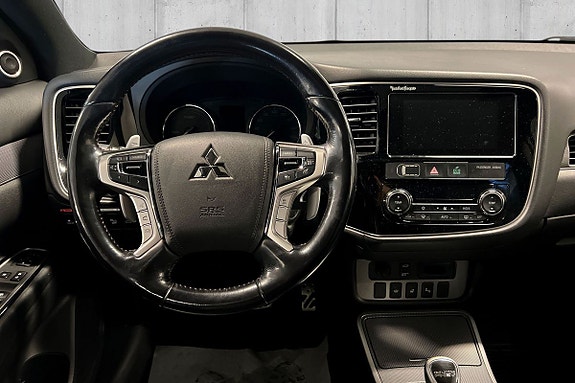 Mitsubishi Outlander 13 of 23