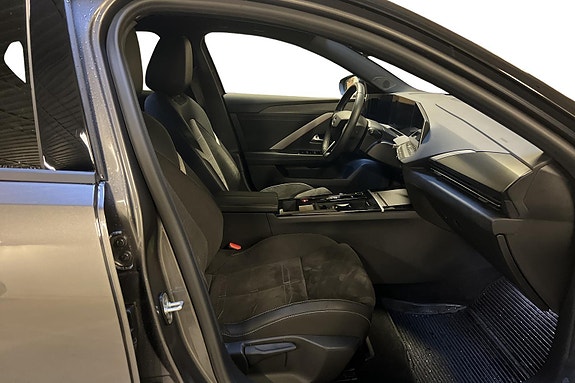 Opel Astra 30 of 30