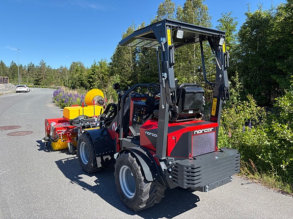 Norcar 7045/Nedfellbar bøyle/Euro/kombi hydr feste/Motvekter 2 of 5
