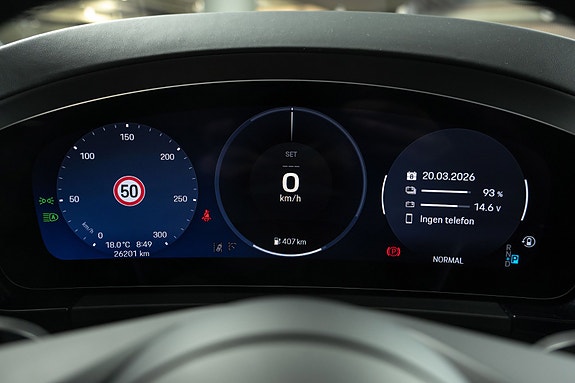 Porsche Macan 26 of 30