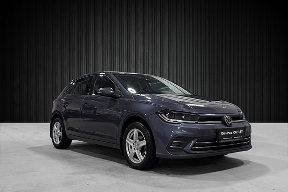 Volkswagen Polo 2 of 30