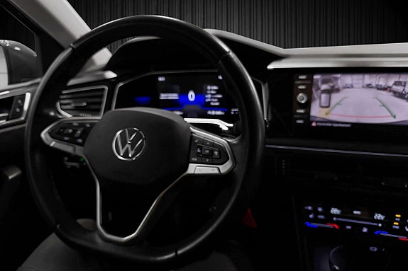 Volkswagen Polo 10 of 30