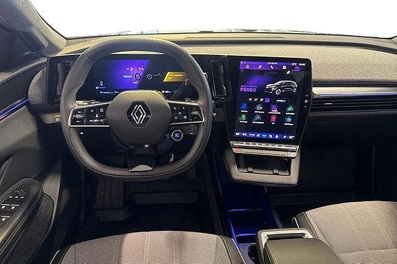 Renault Scenic E-Tech 17 of 19