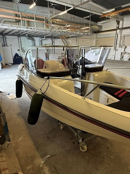 Micore  48 BR med 60hk Honda 8 of 9