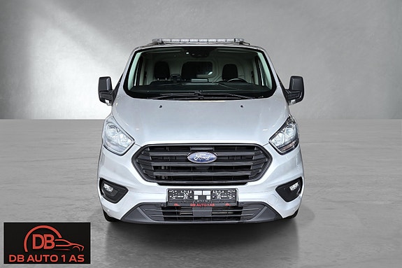 Ford Transit Custom 2 of 5