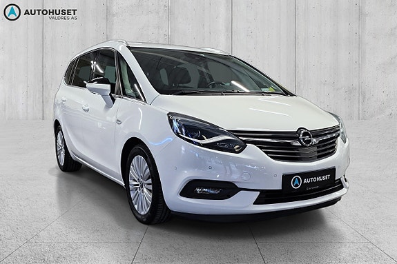 Opel Zafira Tourer 2 of 5