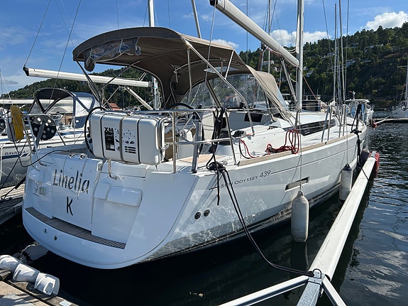 2013 Sun Odyssey 439 - 4 lugarer. Nydelig, sommerklar og velutrustet båt! 3 of 5