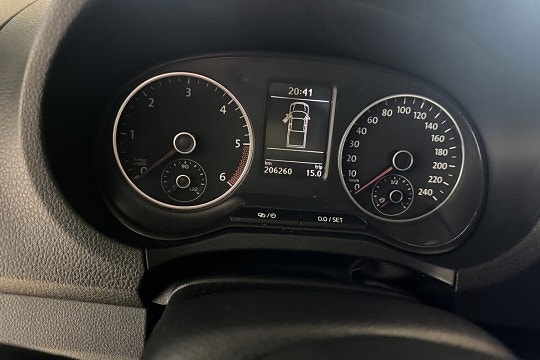 Volkswagen Amarok 10 of 10