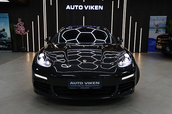 Porsche Panamera 3 of 5
