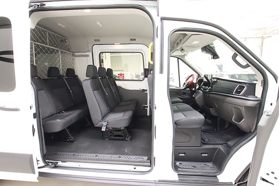 Ford Transit 11 of 21