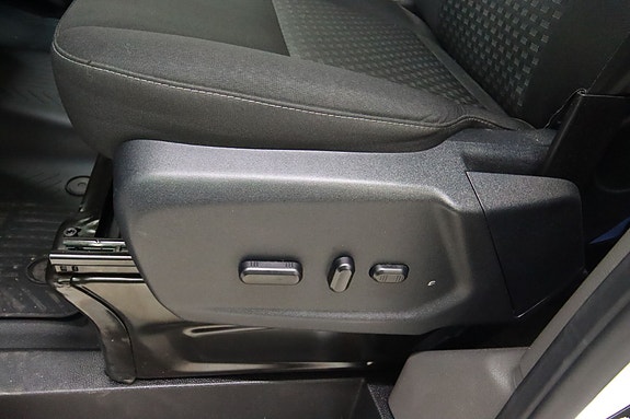 Ford Transit 8 of 21