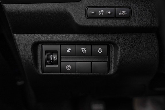Nissan Leaf 15 of 23