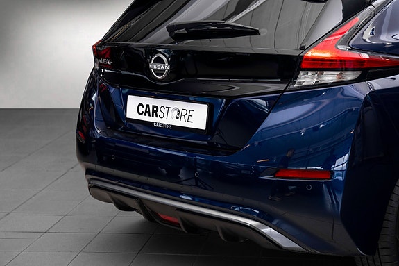 Nissan Leaf 6 of 23