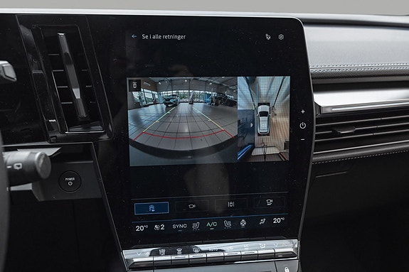 Renault Scenic E-Tech 21 of 27