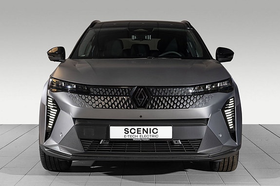 Renault Scenic E-Tech 3 of 27
