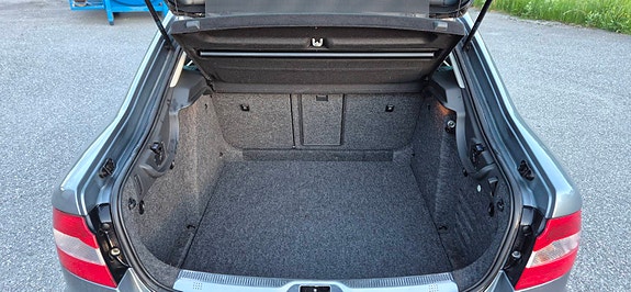 Skoda Superb 28 of 30