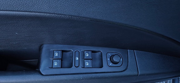 Skoda Superb 21 of 30