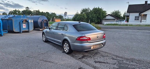 Skoda Superb 11 of 30