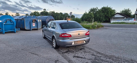 Skoda Superb 10 of 30