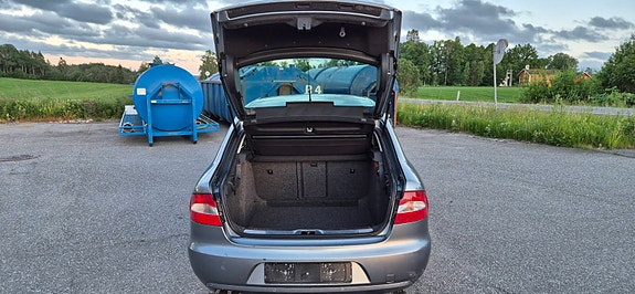 Skoda Superb 27 of 30