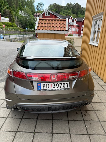 Honda Civic 3 of 5