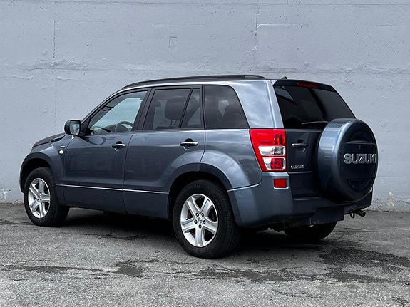 Suzuki Grand Vitara 5 of 5