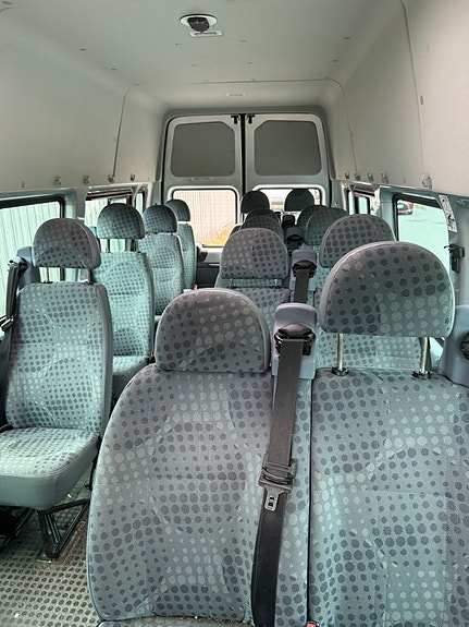 Ford Transit 8 of 20