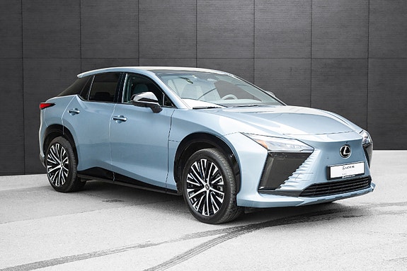 Lexus RZ450e 6 of 20