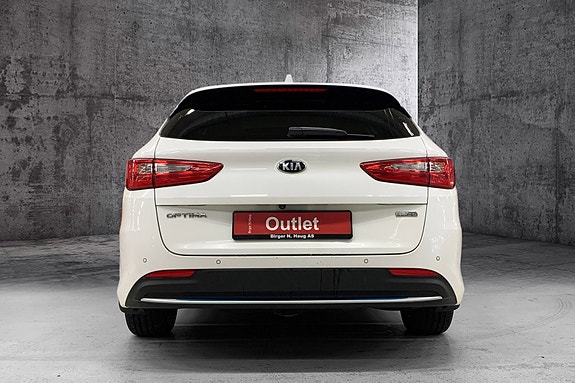 Kia Optima 7 of 18