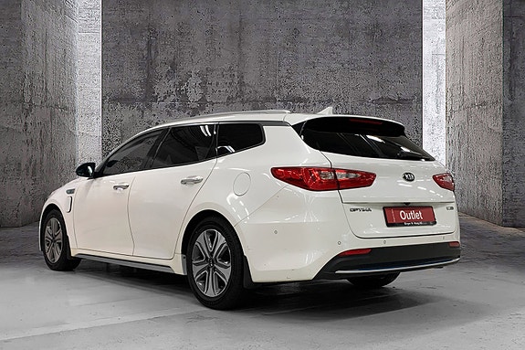 Kia Optima 8 of 18