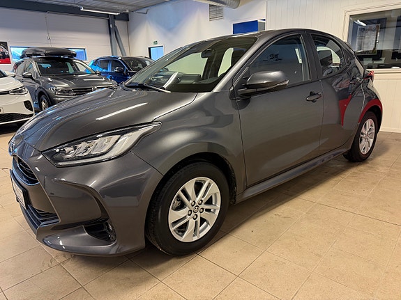 Toyota Yaris 9 of 26