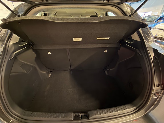 Toyota Yaris 7 of 26