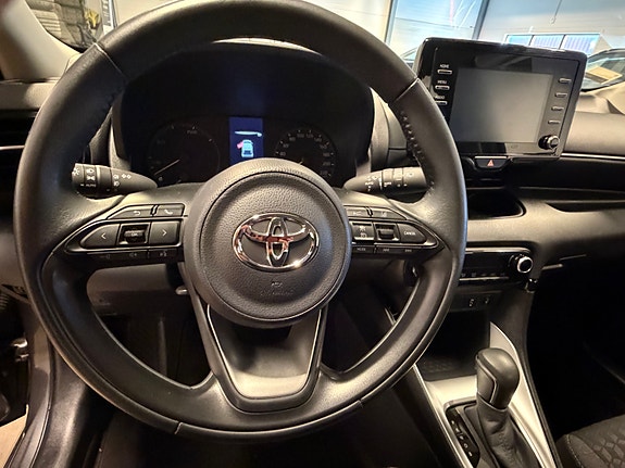 Toyota Yaris 13 of 26