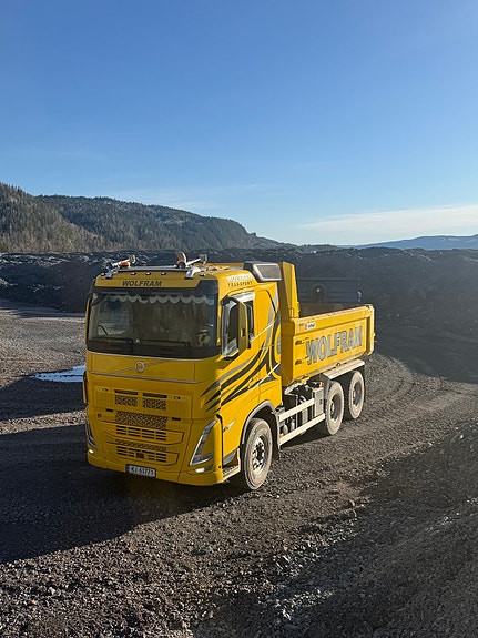 Volvo Fh540 3 of 9