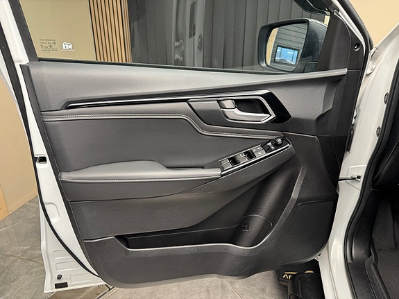 Isuzu D-max 10 of 30