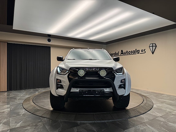 Isuzu D-max 8 of 30