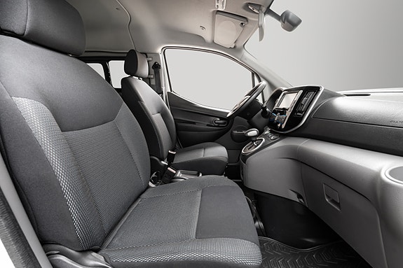 Nissan e-NV200 13 of 30