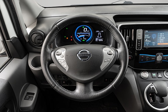 Nissan e-NV200 25 of 30