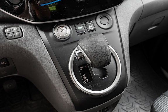 Nissan e-NV200 27 of 30
