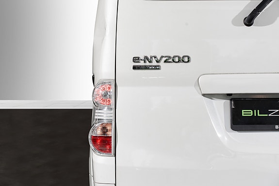 Nissan e-NV200 8 of 30
