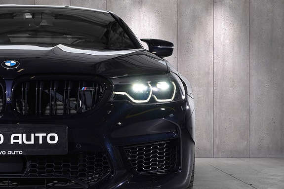BMW M5 4 of 5