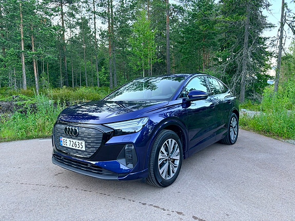 Audi Q4 e-tron 2 of 5