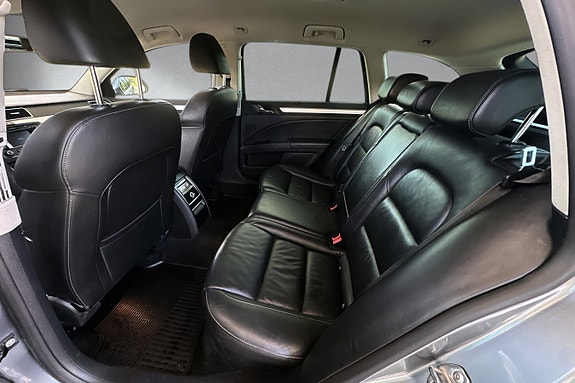 Skoda Superb 10 of 16